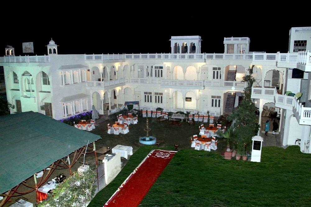 Jaipur Darbar Hotel Ngoại thất bức ảnh