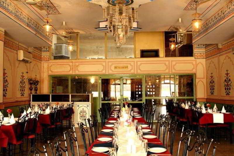 Jaipur Darbar Hotel Ngoại thất bức ảnh