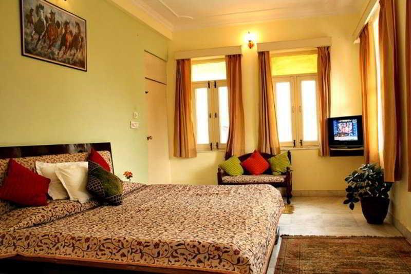 Jaipur Darbar Hotel Ngoại thất bức ảnh